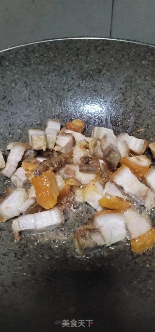 扣肉焖梅菜的做法步骤：6