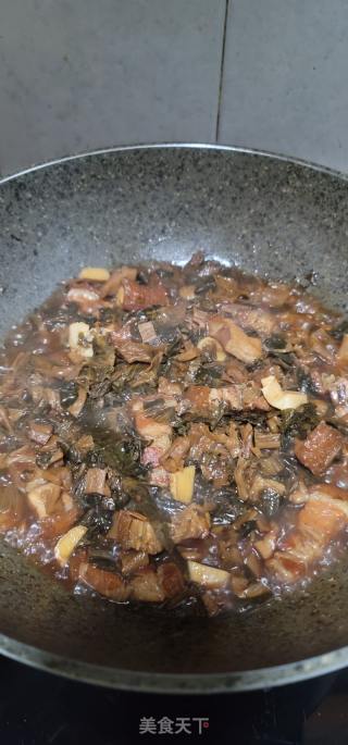 扣肉焖梅菜的做法步骤：12