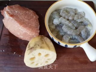 鲜虾馄饨的做法步骤：1