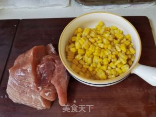 鲜肉玉米馄饨的做法步骤：1