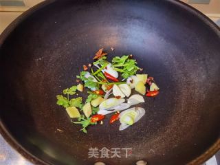 干锅贻贝的做法步骤：2