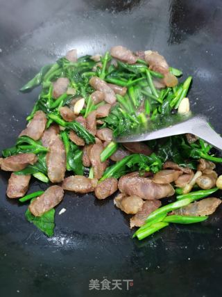 腊肠炒芥兰的做法步骤：9