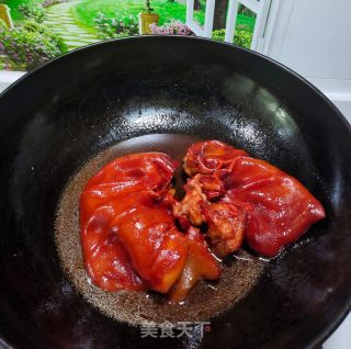 卤猪耳的做法步骤：4
