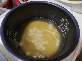 山药苹果小米粥的做法步骤：2