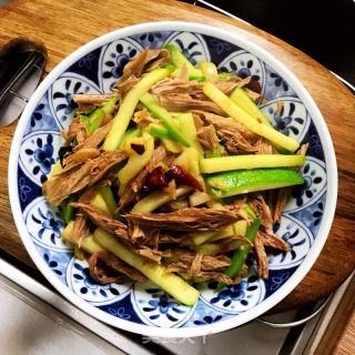 黑腐竹炒西葫芦的做法步骤：10