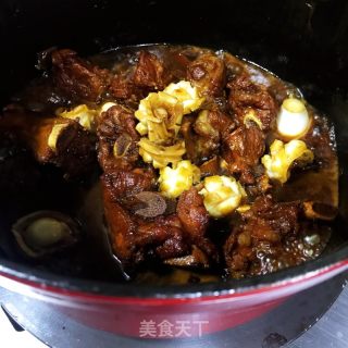 糖醋排骨炖鲍鱼的做法步骤：9