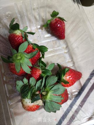 草莓华夫饼的做法步骤：4