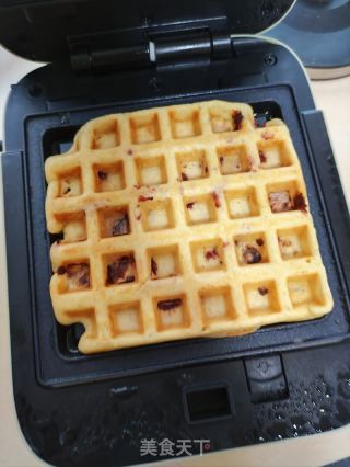 草莓华夫饼的做法步骤：8