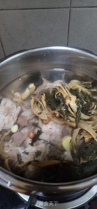 陈肾花生菜干汤的做法步骤：8