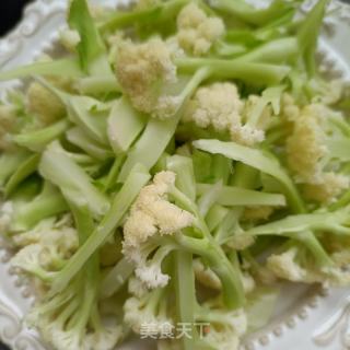 金华火腿炒花菜的做法步骤：2