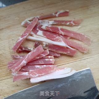 金华火腿炒花菜的做法步骤：3