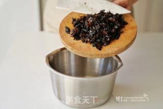 酸酸甜甜的乌梅子酱的做法步骤：2