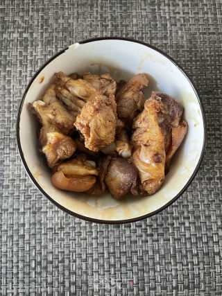 梅菜猪脚扣的做法步骤：9