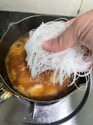 番茄粉丝虾滑的做法步骤：9