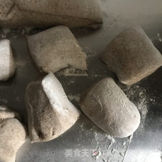 三色面馒头的做法步骤：5