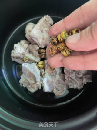 橄榄霍斛煲龙骨的做法步骤：6