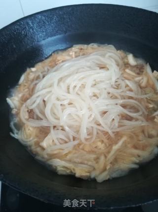 白菜炖粉条的做法步骤：9