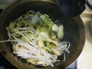 莲花菜过油肉的做法步骤：10