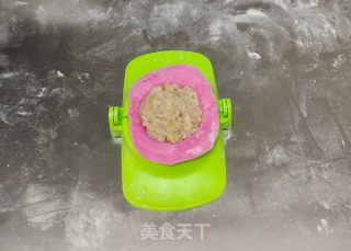 双色水饺的做法步骤：6