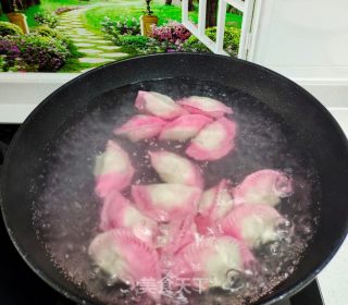 双色水饺的做法步骤：11