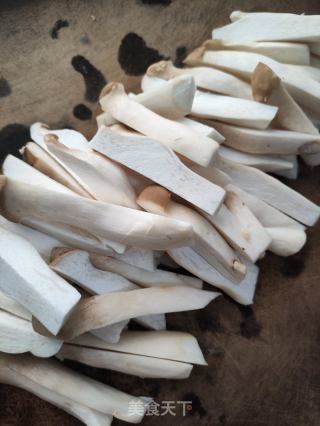 蒙古烤杏鲍菇的做法步骤：2