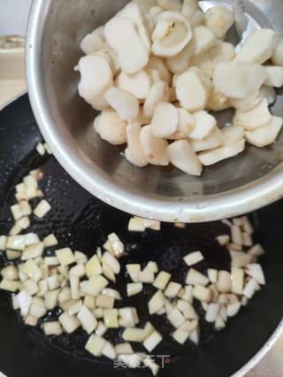 马蹄杏鲍菇炒饭的做法步骤：6