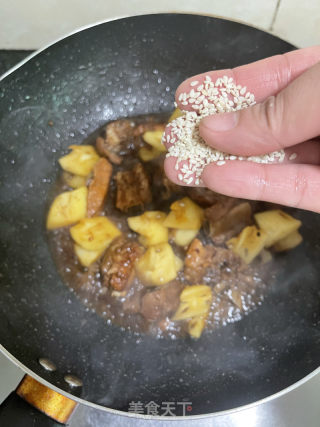 菠萝排骨的做法步骤：11