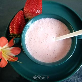 刺梨草莓奶昔的做法