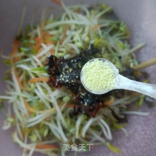 海参香覃拌绿豆芽的做法步骤：10