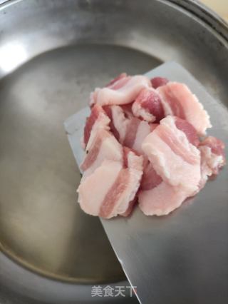 五花肉炒儿菜的做法步骤：4
