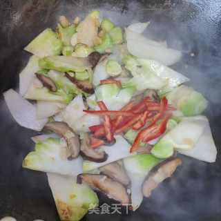 香菇炒儿菜的做法步骤：10