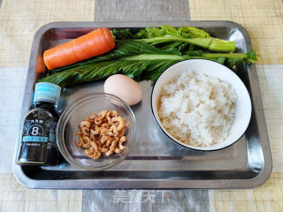 海米芥菜炒饭的做法步骤：1