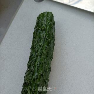 乌鸡蛋拌黄瓜的做法步骤：3