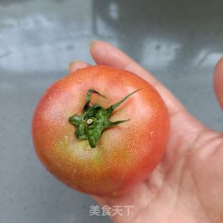 莲花西红柿的做法步骤：1