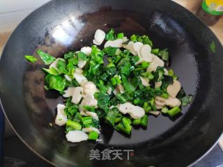 菜心炒荸荠的做法步骤：6