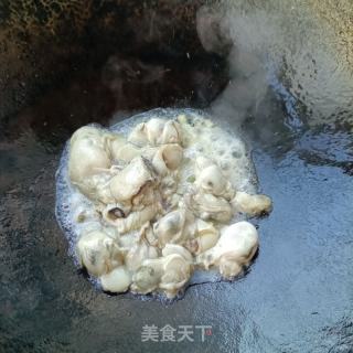 韭菜炒蛎肉的做法步骤：6