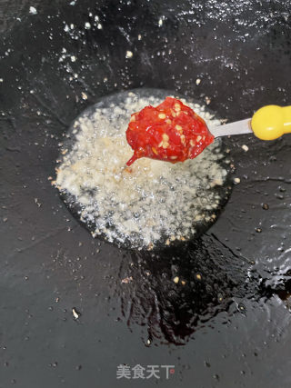 剁椒蒸鲫鱼的做法步骤：5
