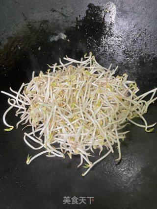 豆芽炒鸡蛋的做法步骤：6