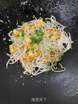 豆芽炒鸡蛋的做法步骤：11