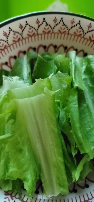香麦菜鸡蛋炒濑粉的做法步骤：2