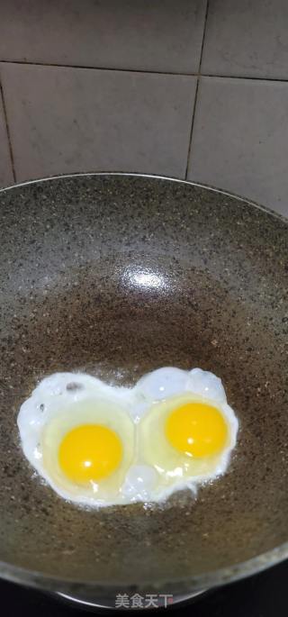 香麦菜鸡蛋炒濑粉的做法步骤：5