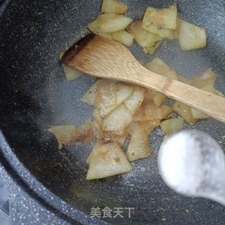 海参炒冬瓜的做法步骤：5