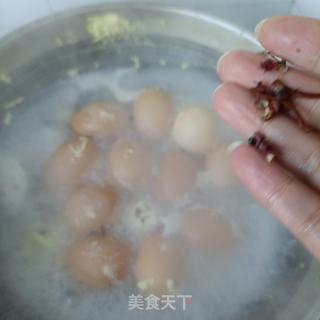 五香毛蛋的做法步骤：3