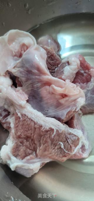 白切护心肉的做法步骤：1