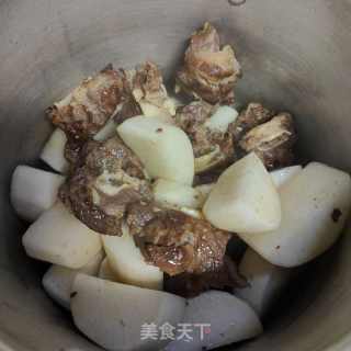 牛排骨萝卜汤的做法步骤：10
