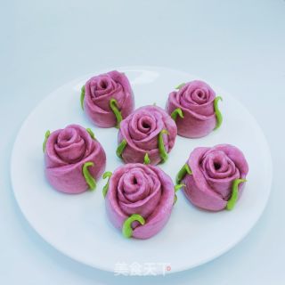 紫薯玫瑰花馒头的做法步骤：2