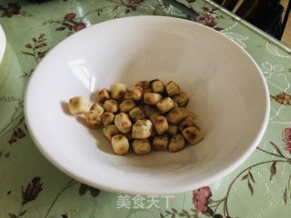 蒙古奶茶泡馍豆的做法步骤：2