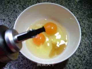 开洋秀珍菇炒鸡蛋的做法步骤：2