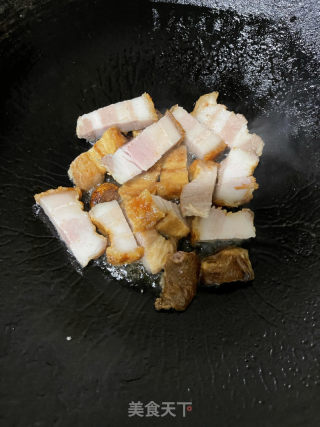 土豆焖腩肉的做法步骤：6