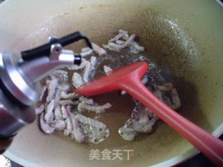 瘦肉丝雷笋炒千张的做法步骤：8